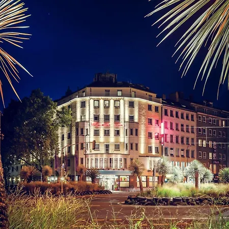 Mercure Center Hotel 4*