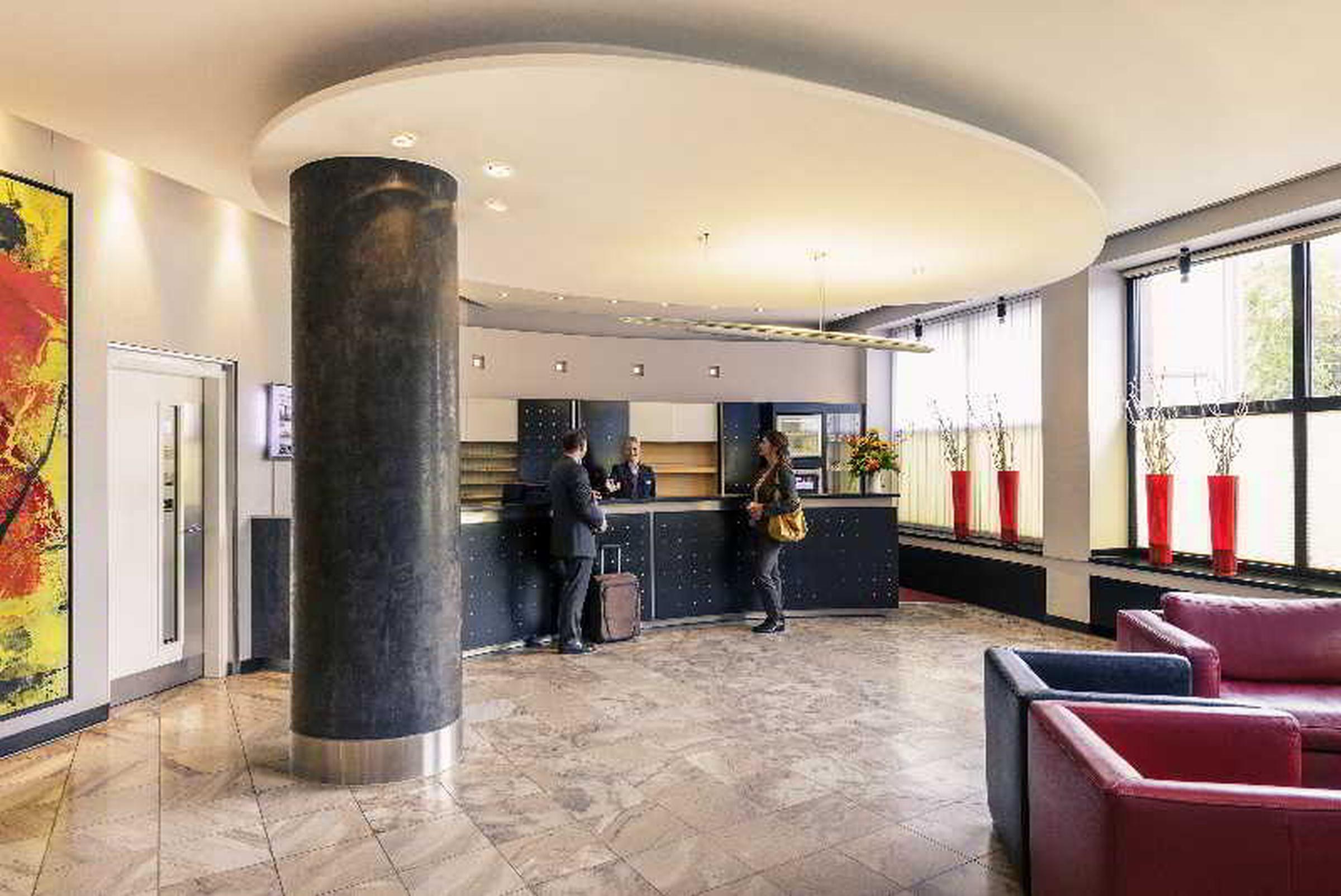 Mercure Center 4*