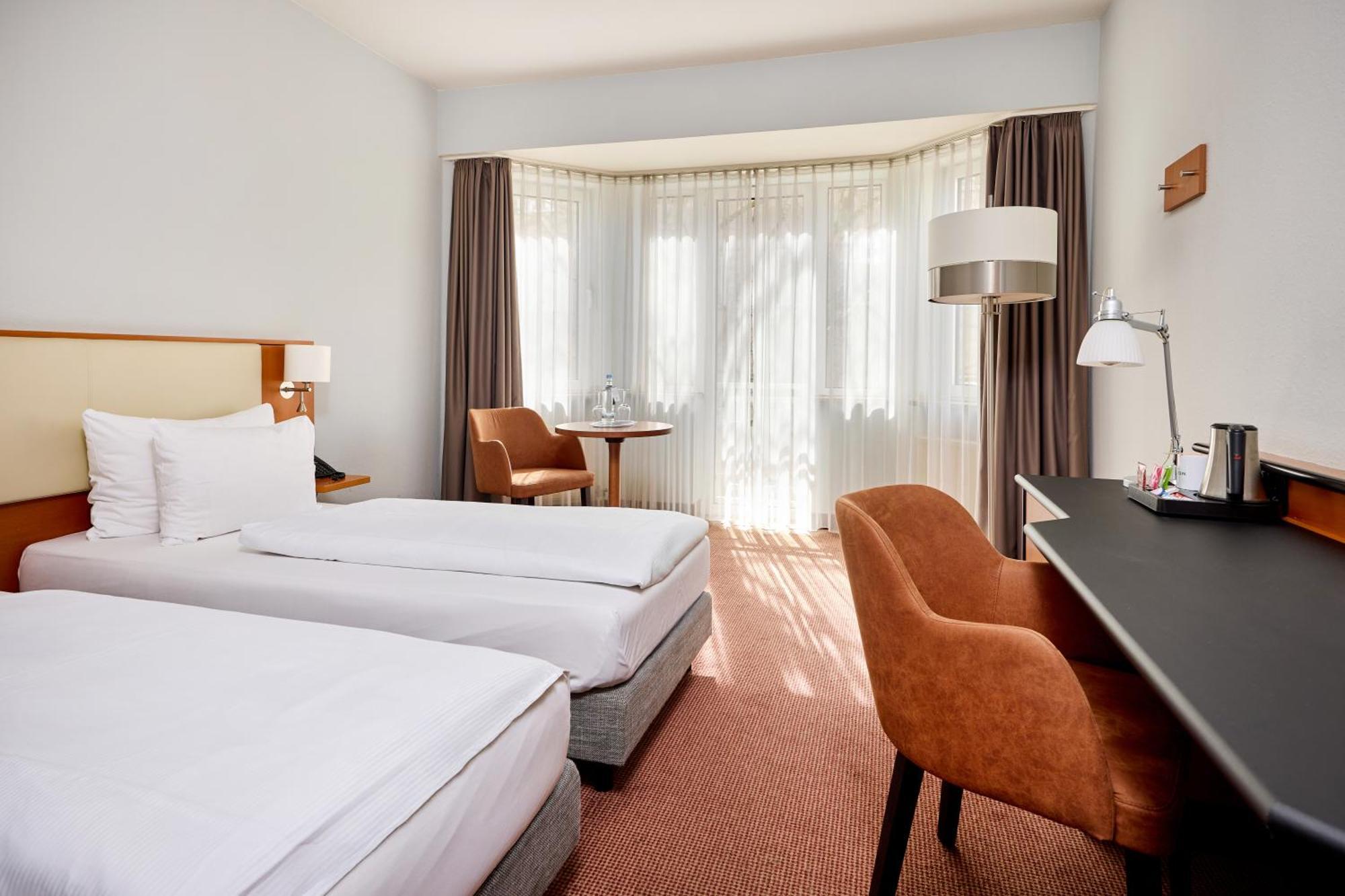 Mercure Center 4*