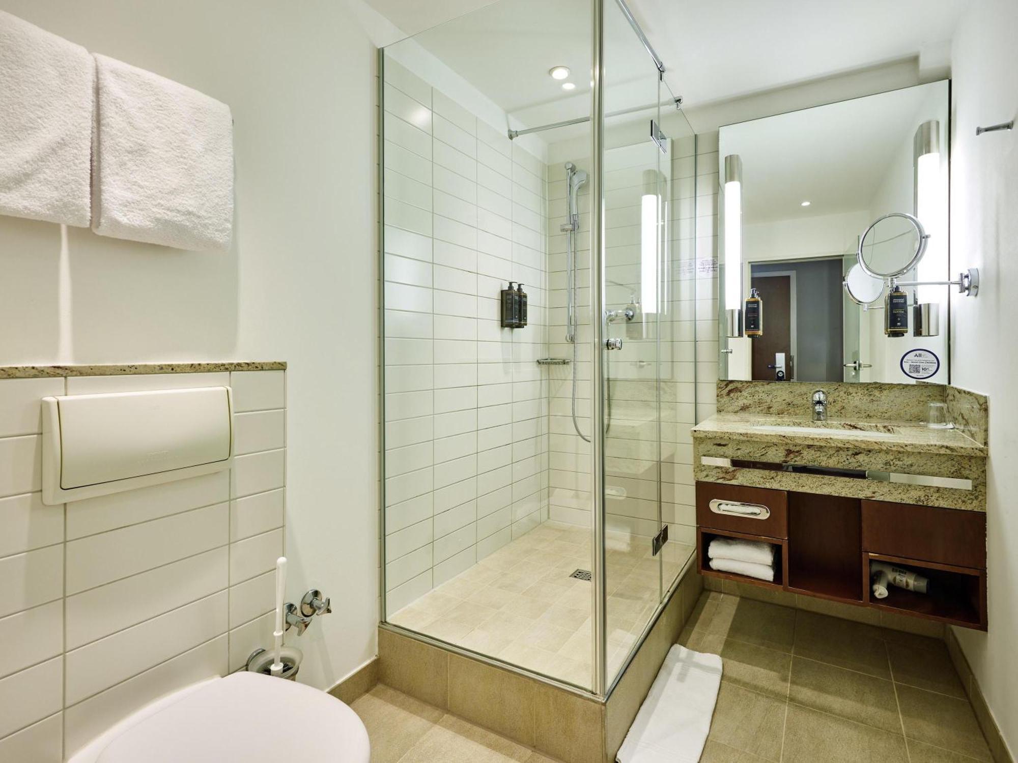 Mercure Center 4*