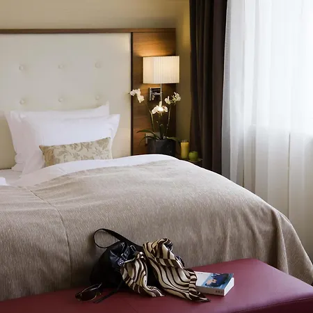 Hotel Mercure Center Dusseldorf