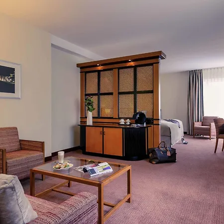 Hotel Mercure Center Dusseldorf