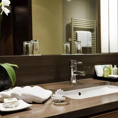 Hotel Mercure Center 4*